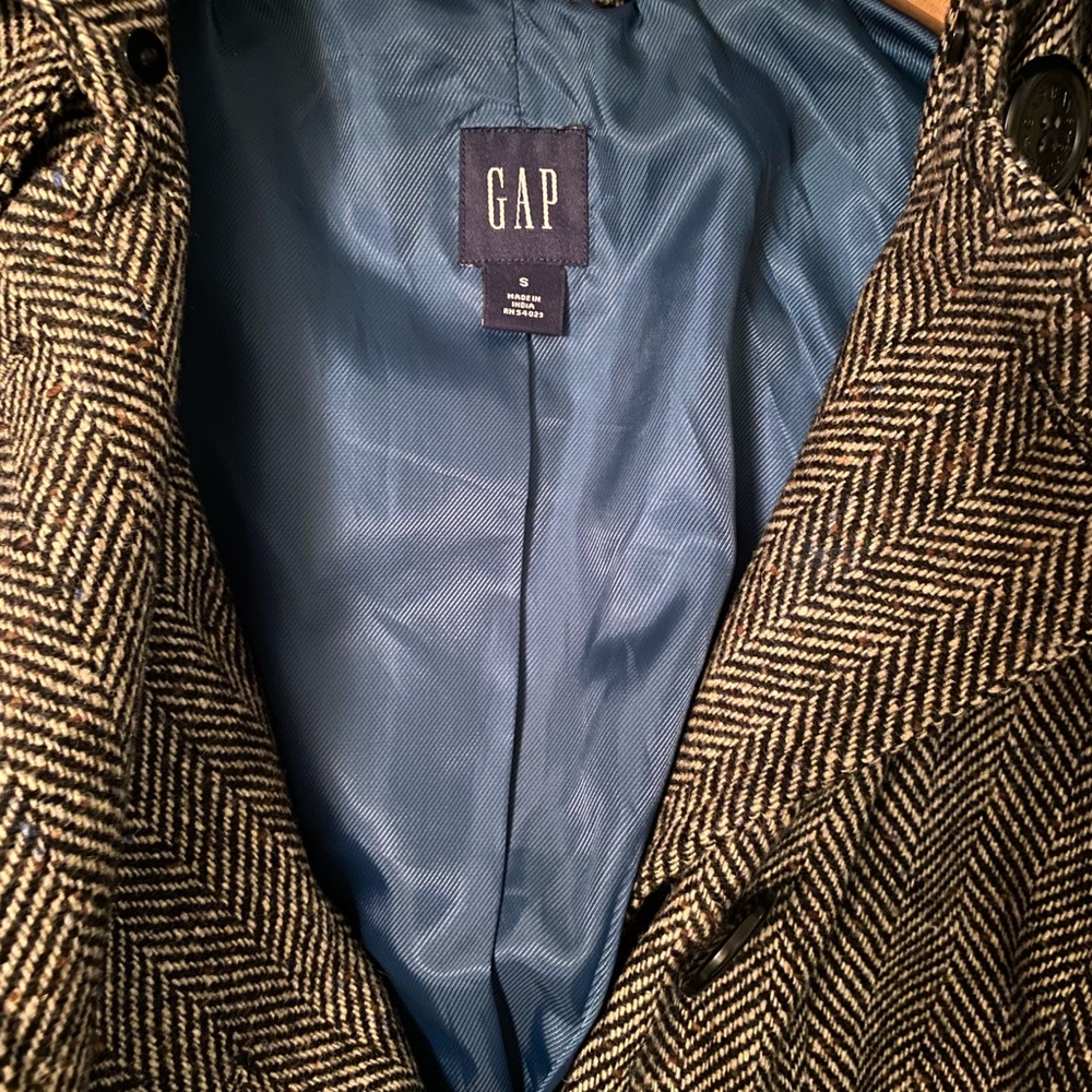 Coat - Picture 3 of 3